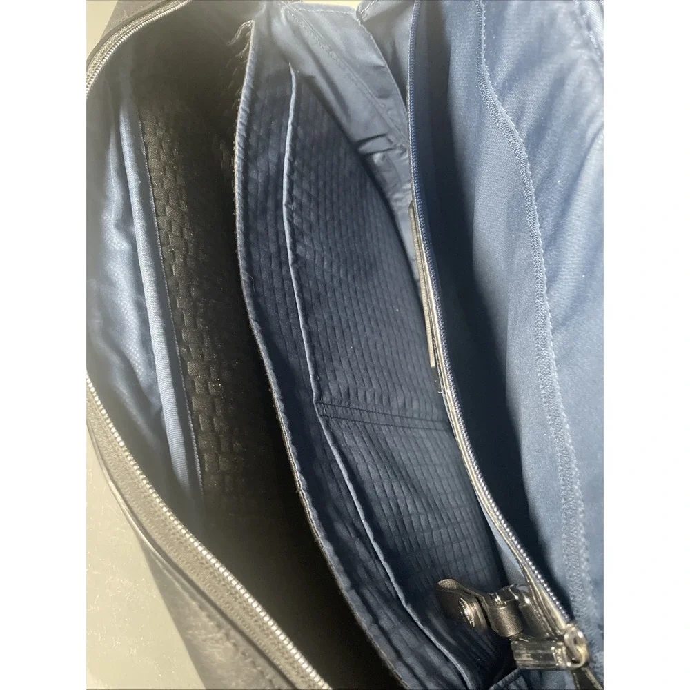 TUMI Alpha 3 Compact Briefcase Laptop Messenger Bag
